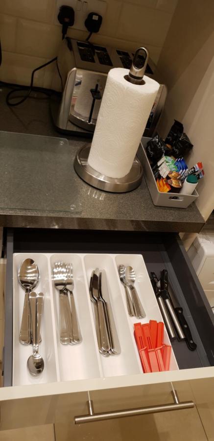 London Luxury Apartments 5 Min Walk From Ilford Station, With Free Parking Free Wifi エクステリア 写真