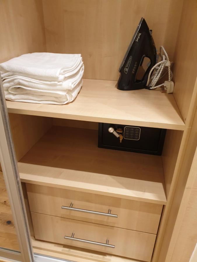 London Luxury Apartments 5 Min Walk From Ilford Station, With Free Parking Free Wifi エクステリア 写真