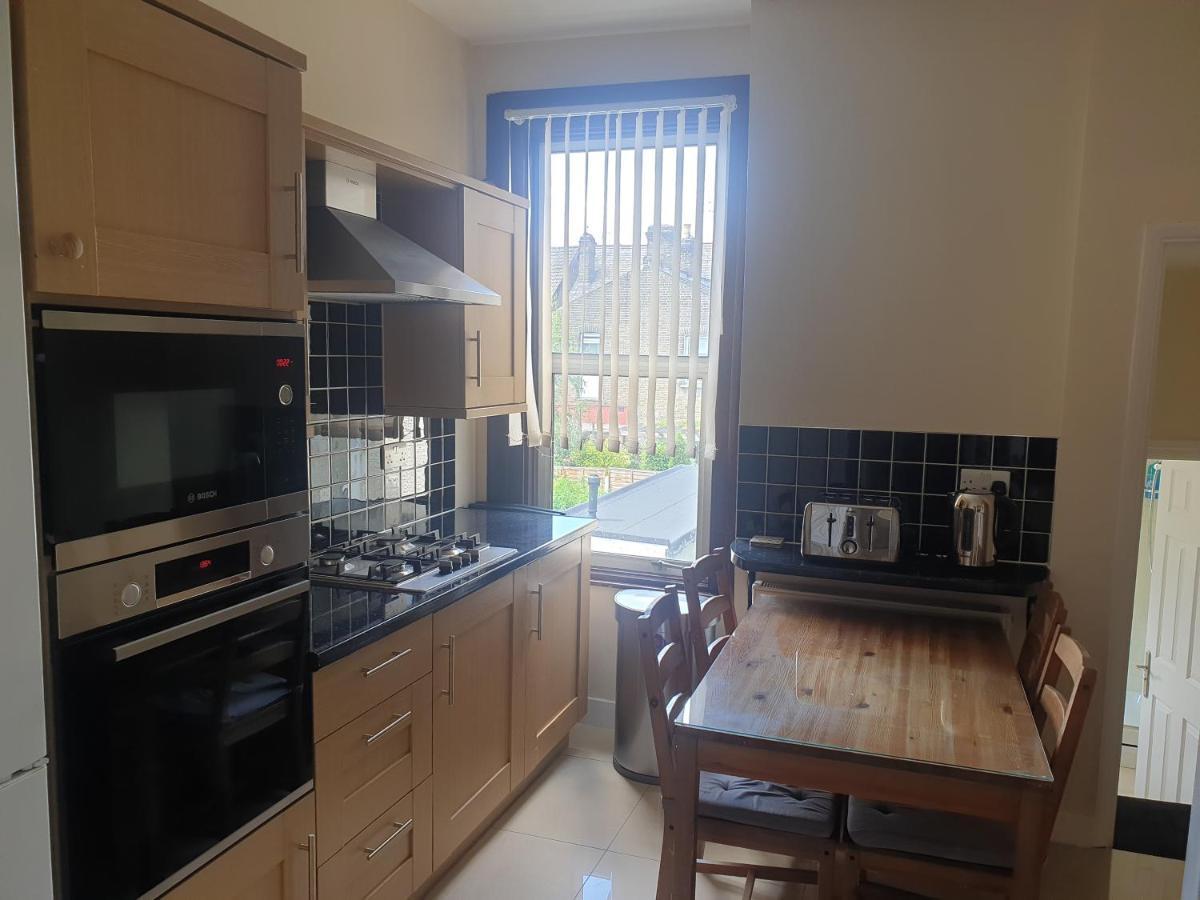London Luxury Apartments 5 Min Walk From Ilford Station, With Free Parking Free Wifi エクステリア 写真